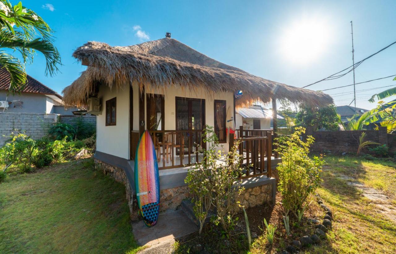 Brothers Bungalows جيمباران المظهر الخارجي الصورة