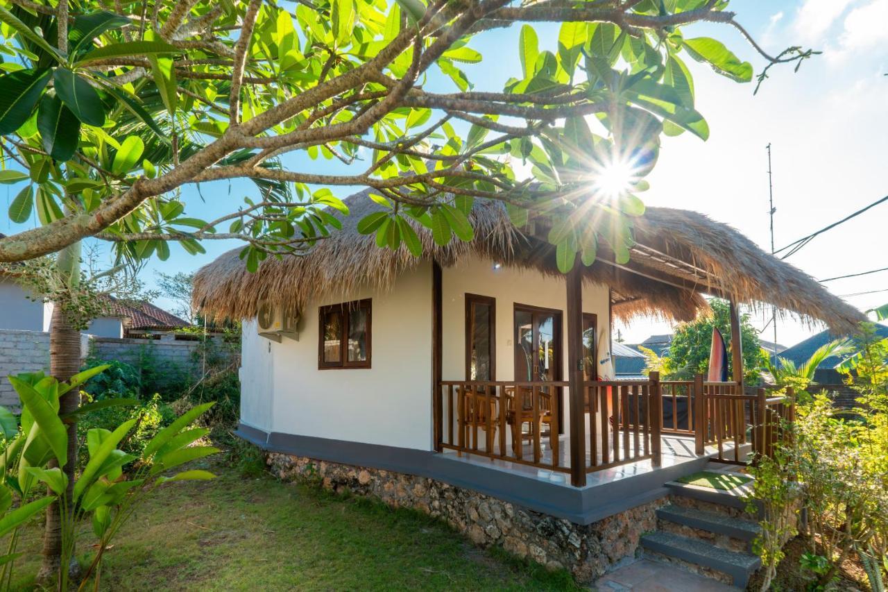 Brothers Bungalows جيمباران المظهر الخارجي الصورة